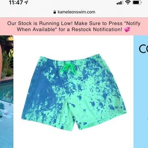 Kameleon Color Changing Men’s Swim Trunks